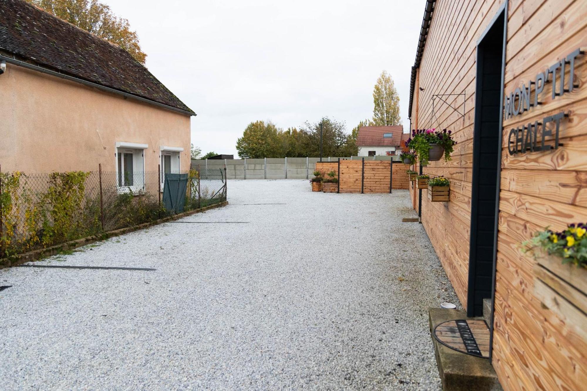 Le Domaine De La Clarte Auxerre - Venoy Villa Exterior foto